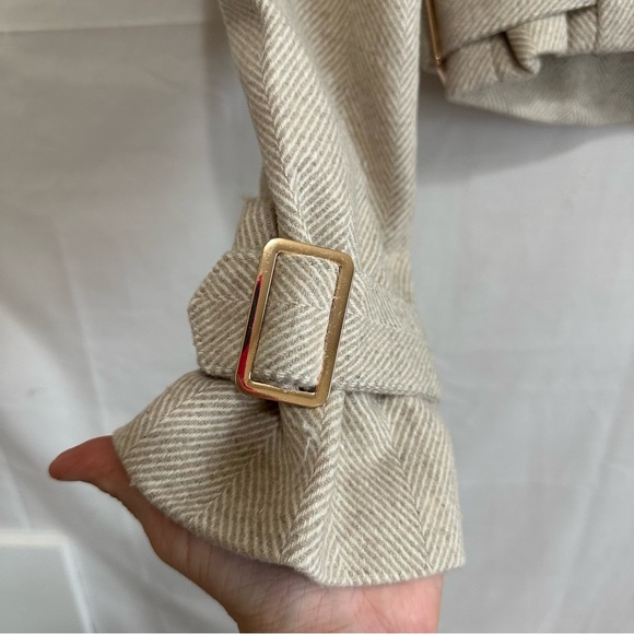 Royalty by Maluma Cream Herribone Cropped Blazer Jacket Size Small - Picture 4 of 7